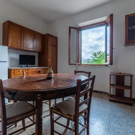 Villino Del Contadino - Goelba Hébergement de vacances *